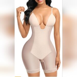 Shapewear w Tummy Control, Seamless Mesh, Built-in Bra, Body Shapewear, U plunge